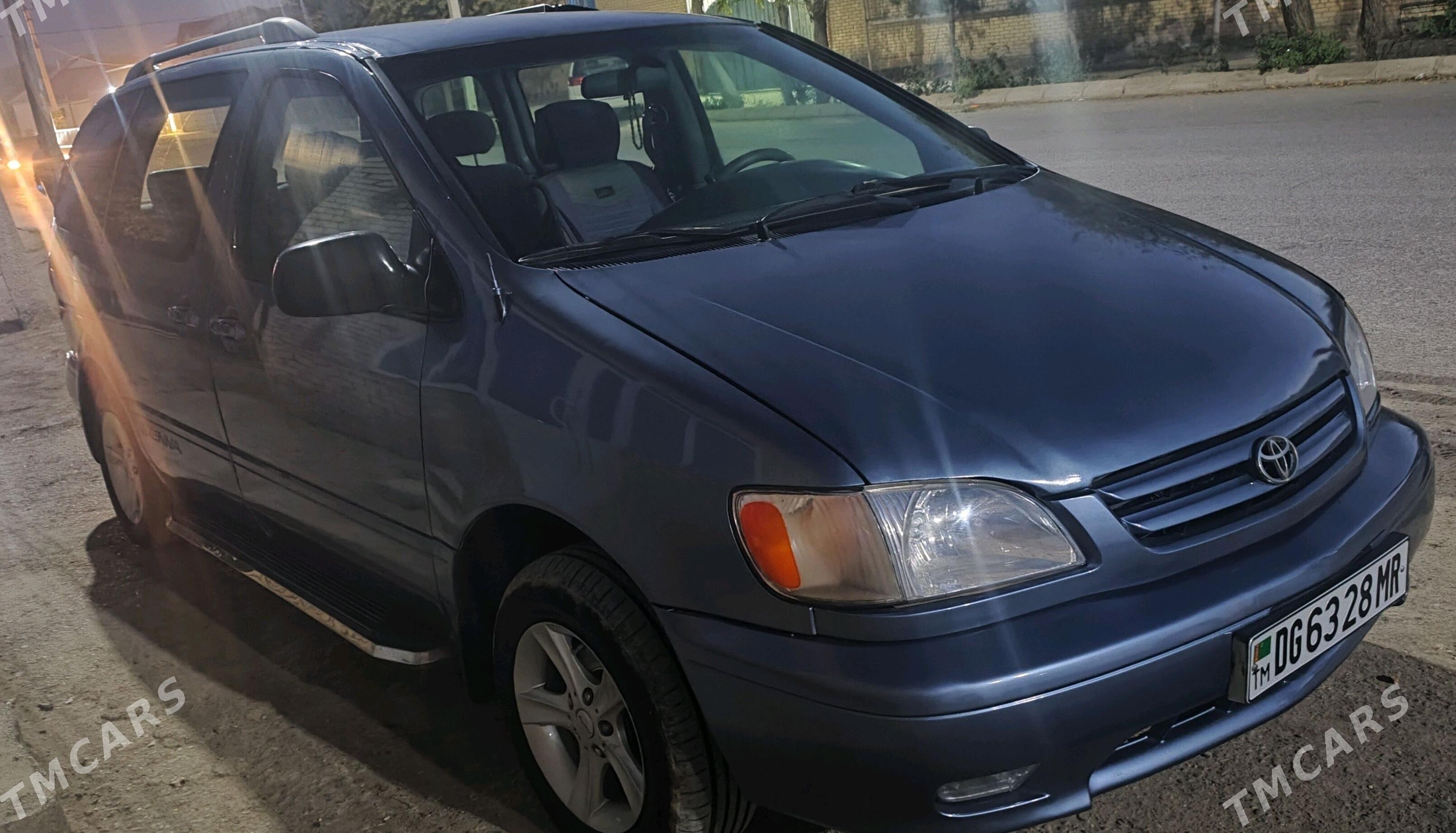 Toyota Sienna 2001 - 155 000 TMT - Байрамали - img 1