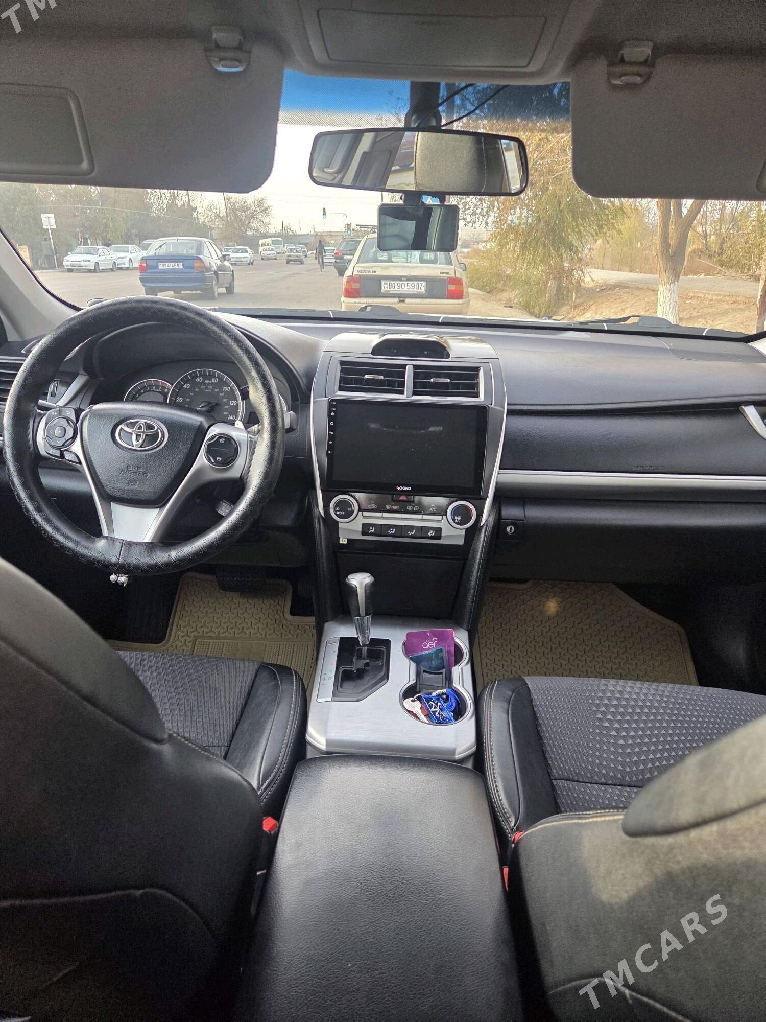 Toyota Camry 2013 - 220 000 TMT - Дашогуз - img 4