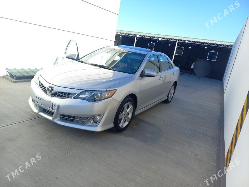 Toyota Camry 2012 - 234 000 TMT - Ашхабад - img 2
