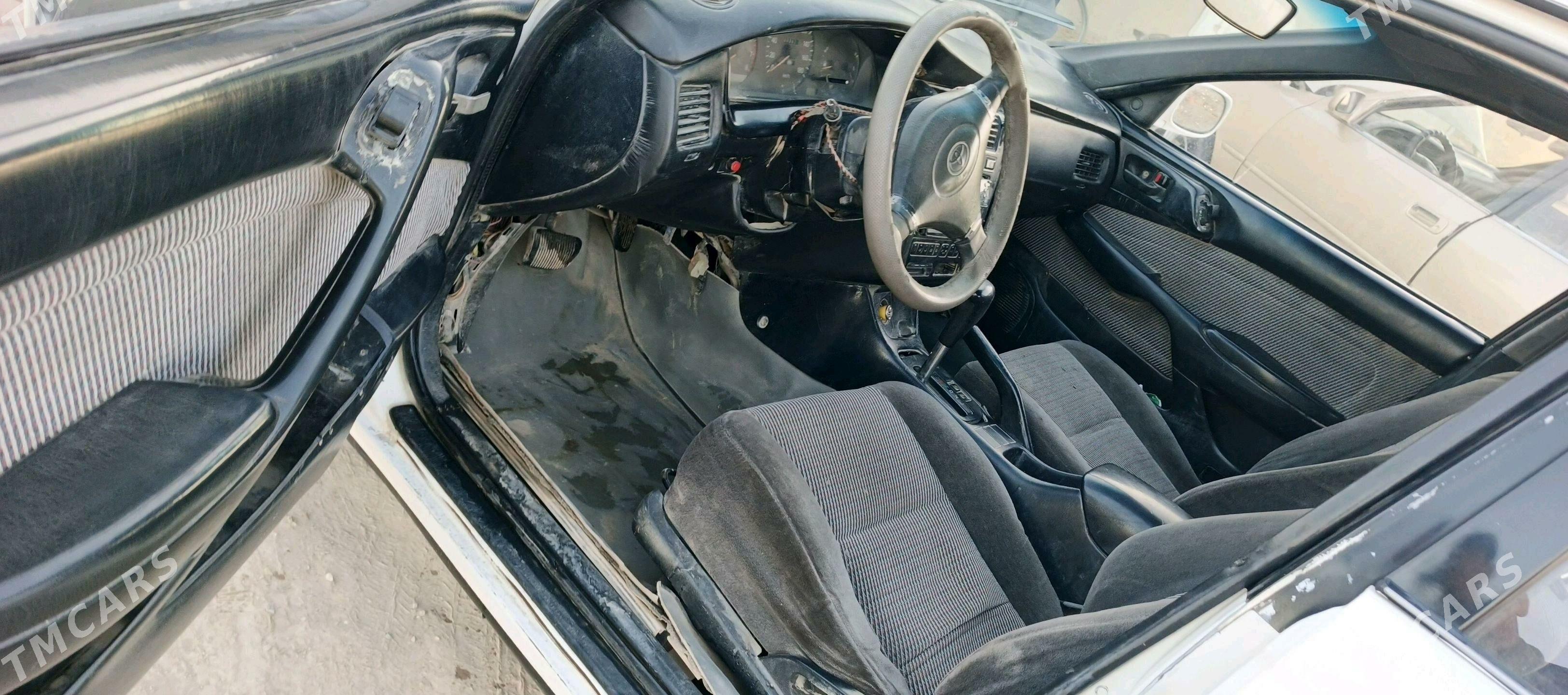 Toyota Corona 1993 - 45 000 TMT - Халач - img 5