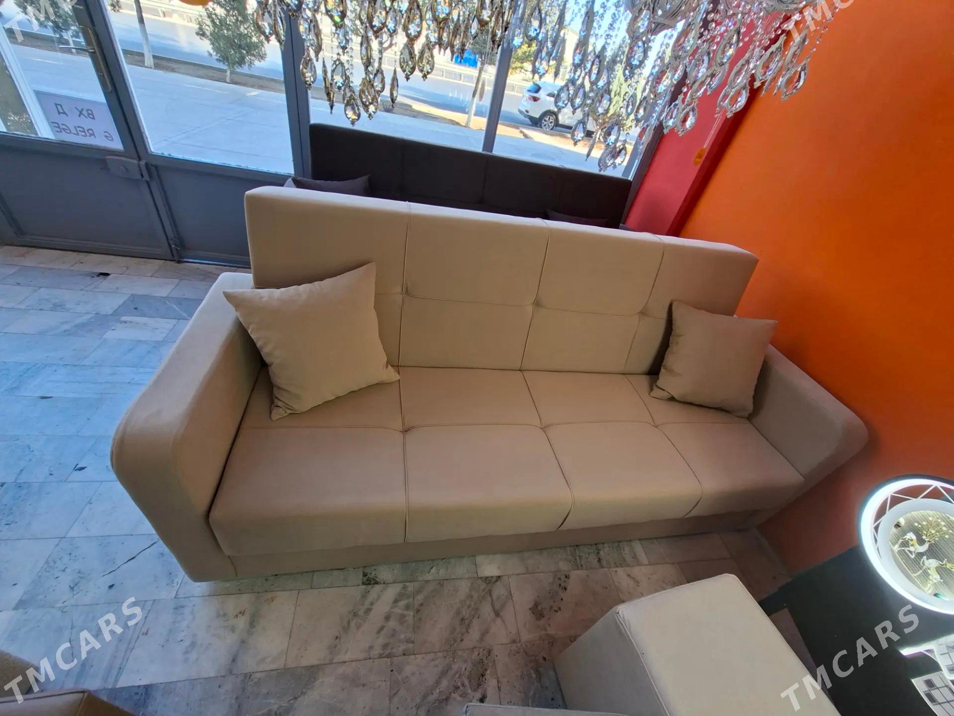 diwan krawat - Анев - img 2