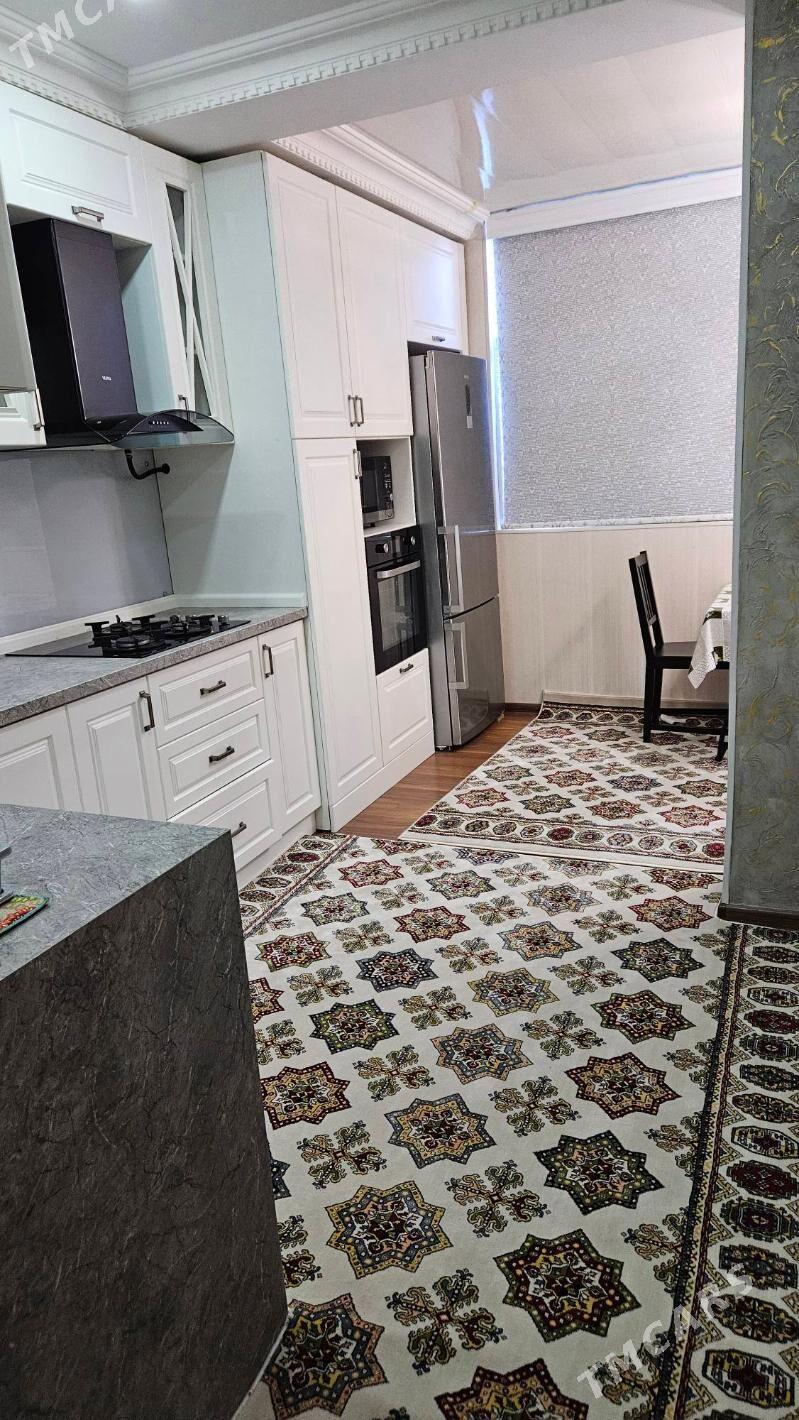 kireyne jay - 4 мкр - img 2