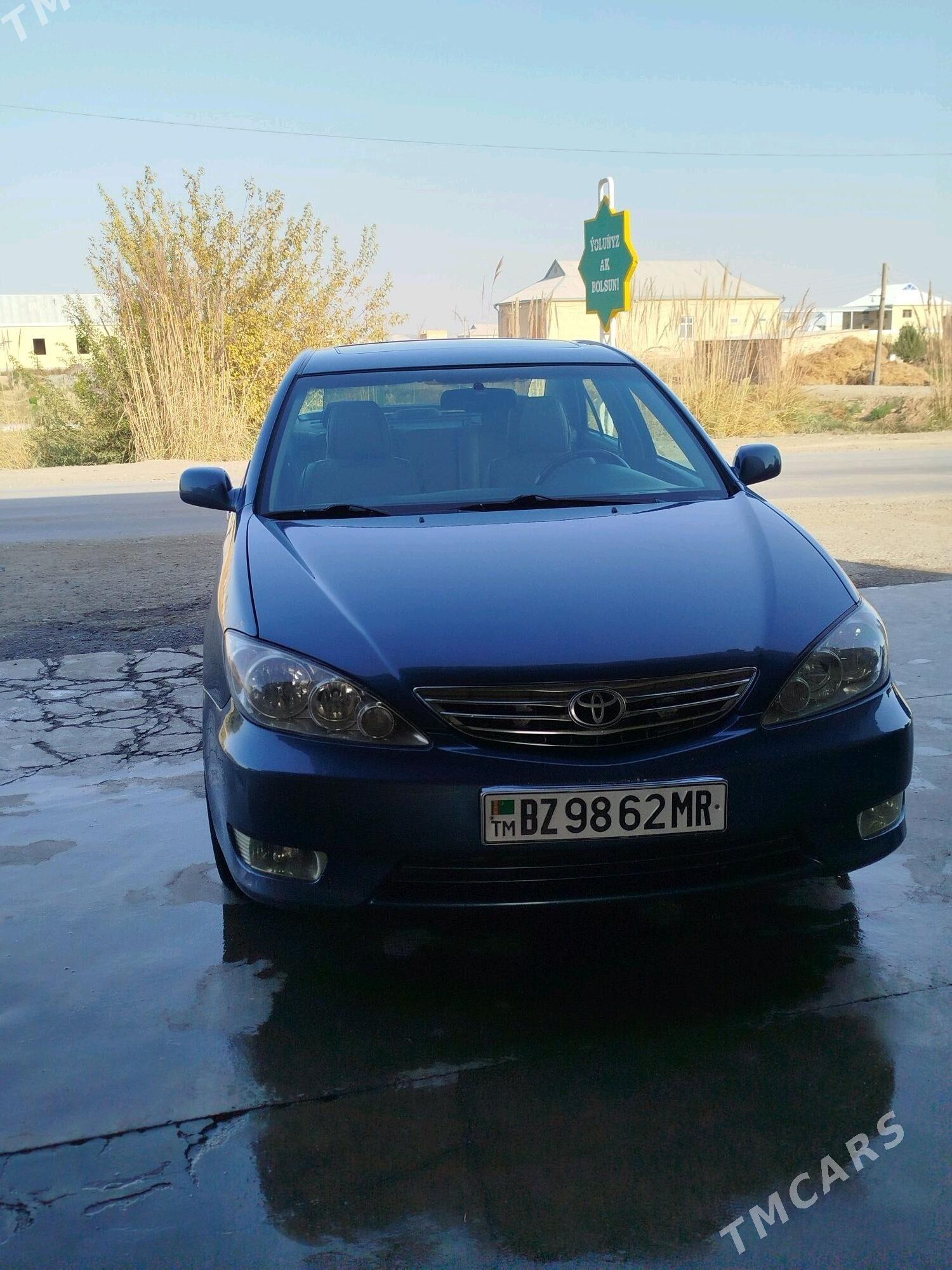 Toyota Camry 2003 - 180 000 TMT - Мары - img 1