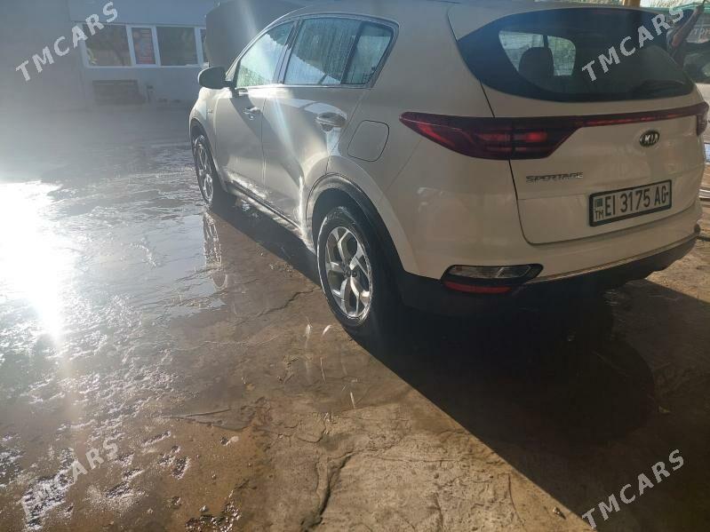 Kia Sportage 2021 - 270 000 TMT - Hitrowka - img 3