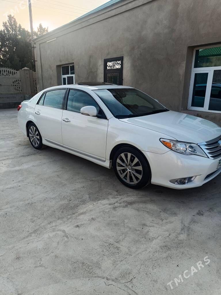 Toyota Avalon 2011 - 280 000 TMT - Гёкдепе - img 2