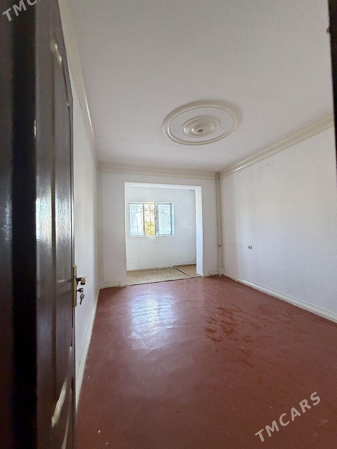 1 etaz 4 komnat - Шатлык - img 4