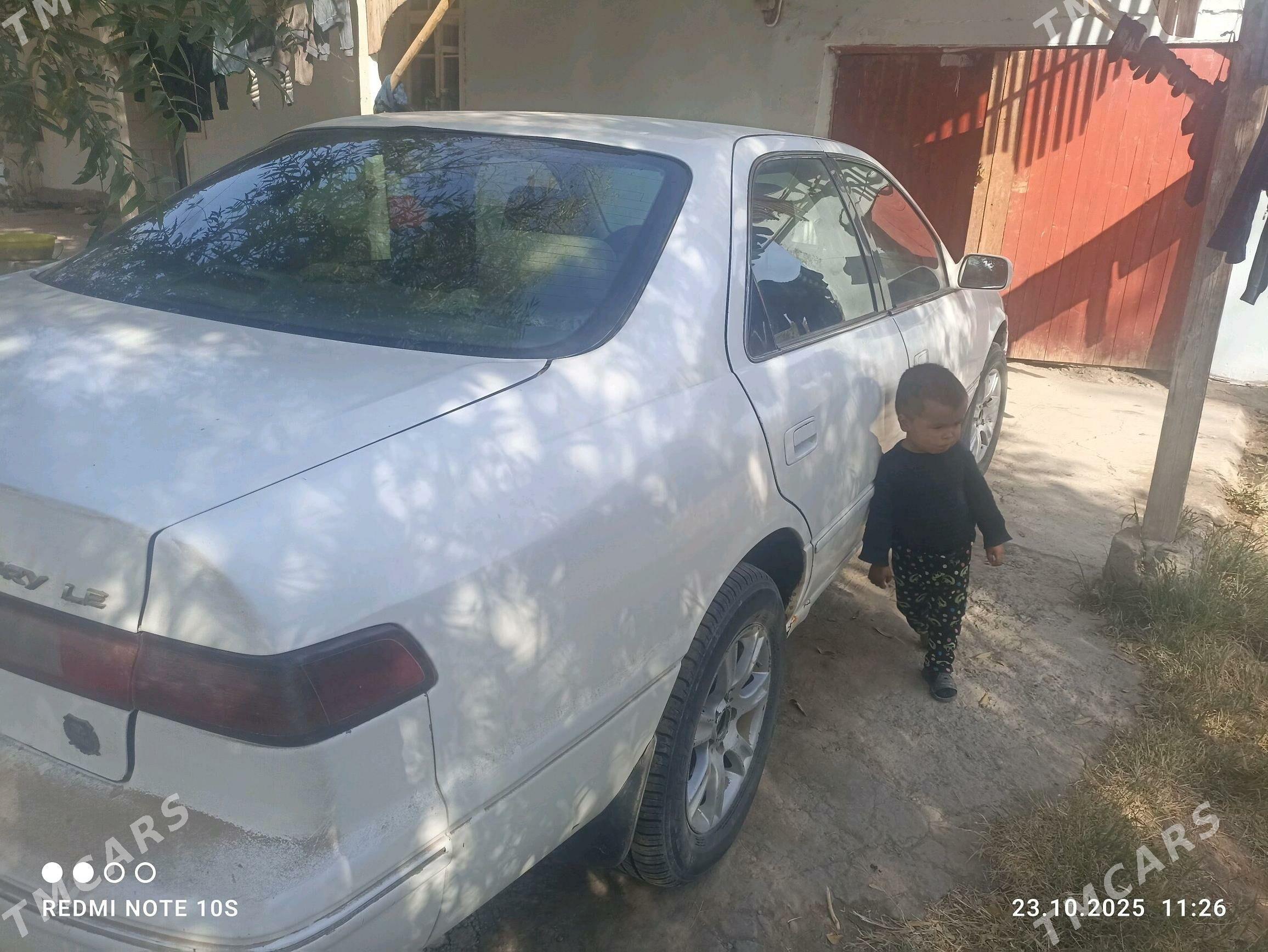 Toyota Camry 1998 - 107 000 TMT - Гурбансолтан Едже - img 3