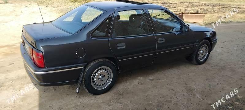 Opel Vectra 1993 - 46 000 TMT - Мары - img 3