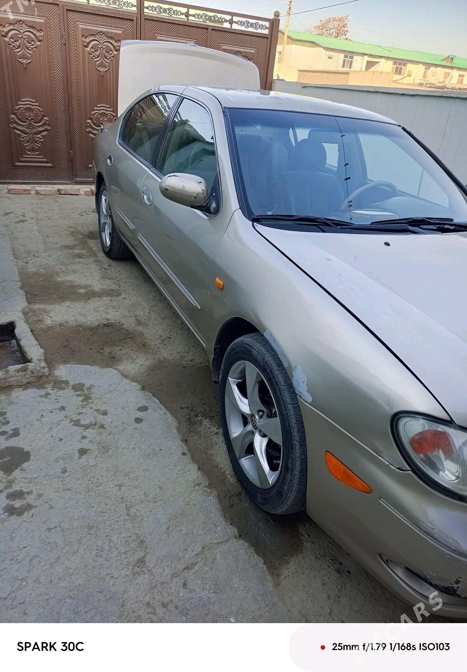Nissan Maxima 2000 - 70 000 TMT - Бахарден - img 3