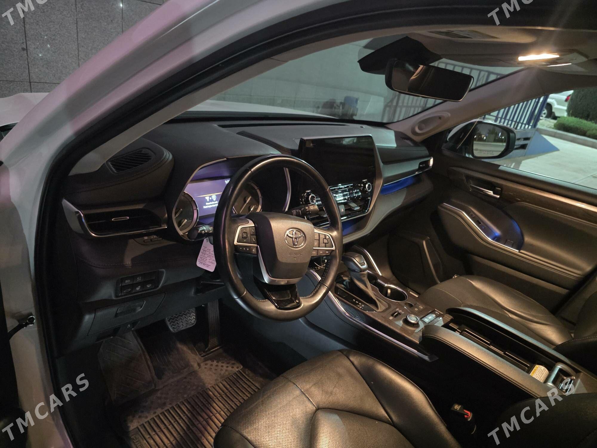 Toyota Highlander 2022 - 800 000 TMT - Aşgabat - img 4