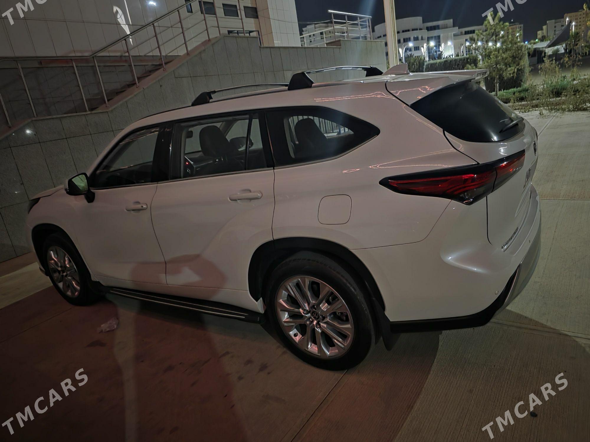 Toyota Highlander 2022 - 800 000 TMT - Aşgabat - img 3