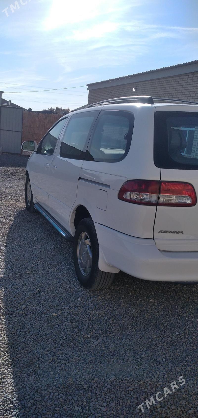 Toyota Sienna 1999 - 160 000 TMT - Mary - img 5