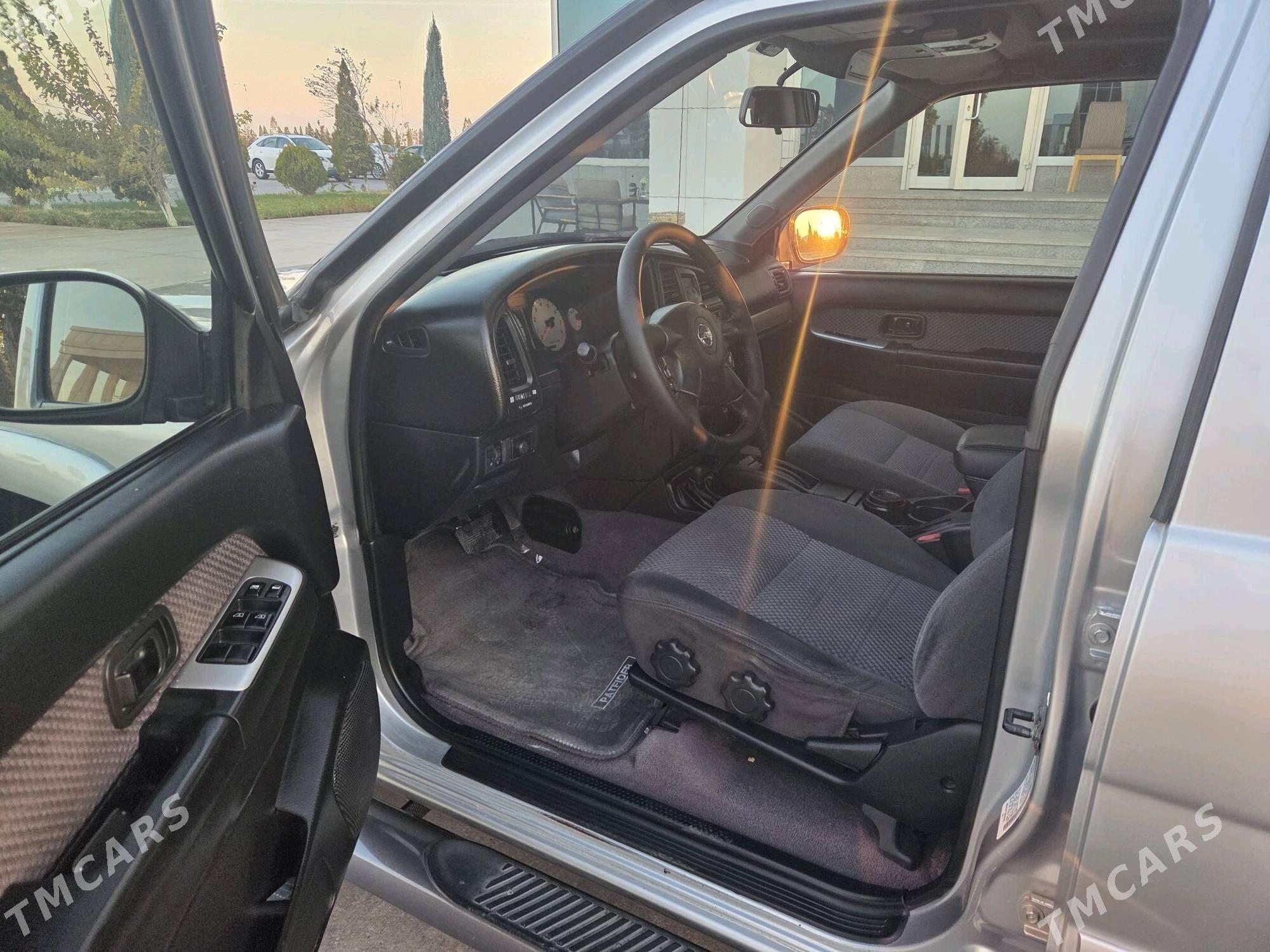 Nissan Pathfinder 2003 - 170 000 TMT - Туркменабат - img 6