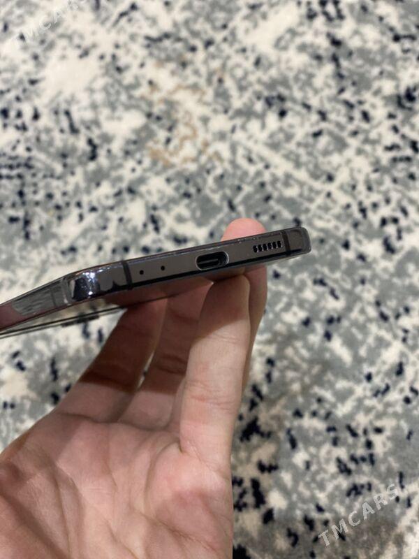 Z Flip 4 - Туркменбаши - img 4