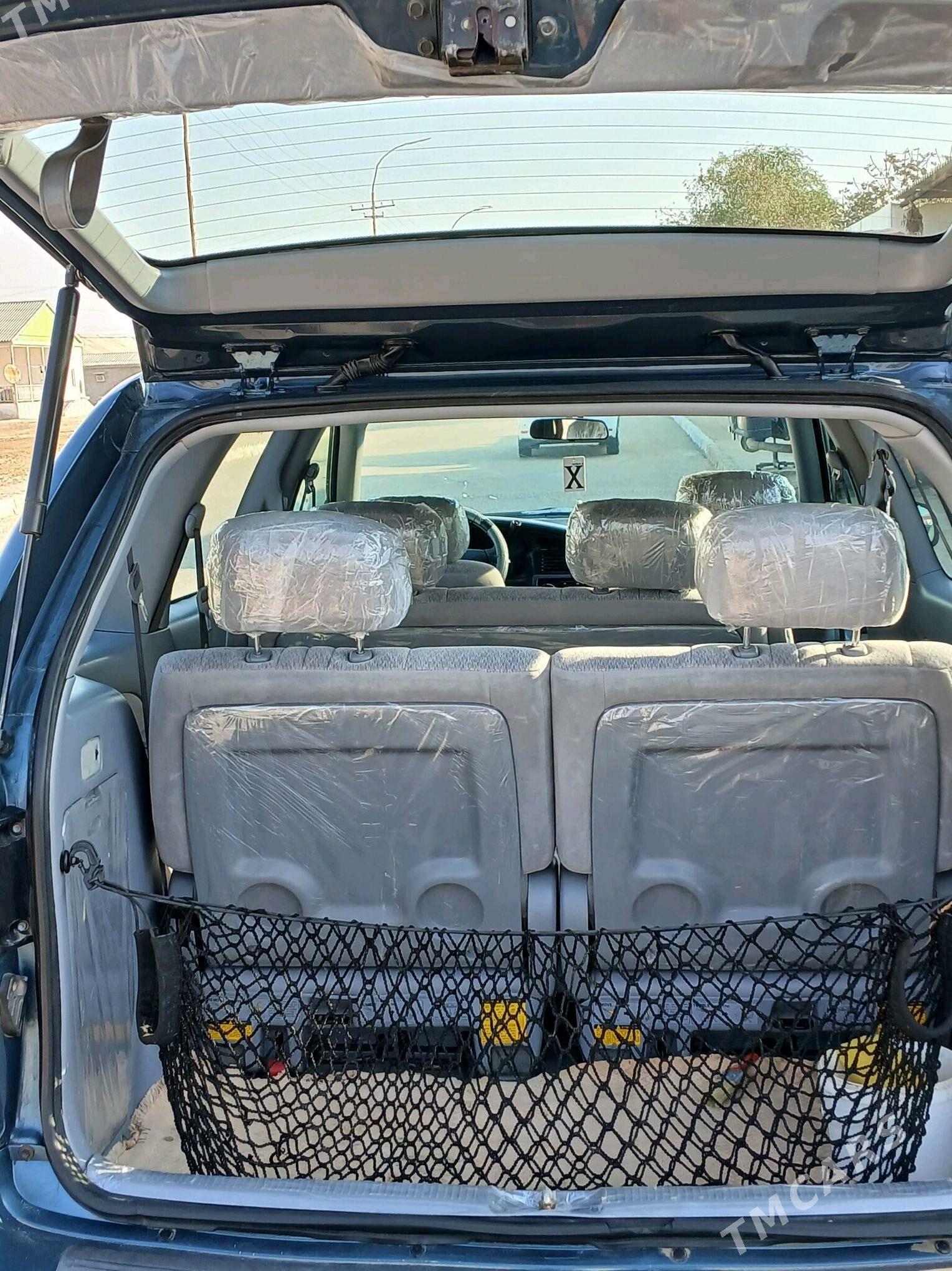 Toyota Sienna 2003 - 195 000 TMT - Balkanabat - img 4