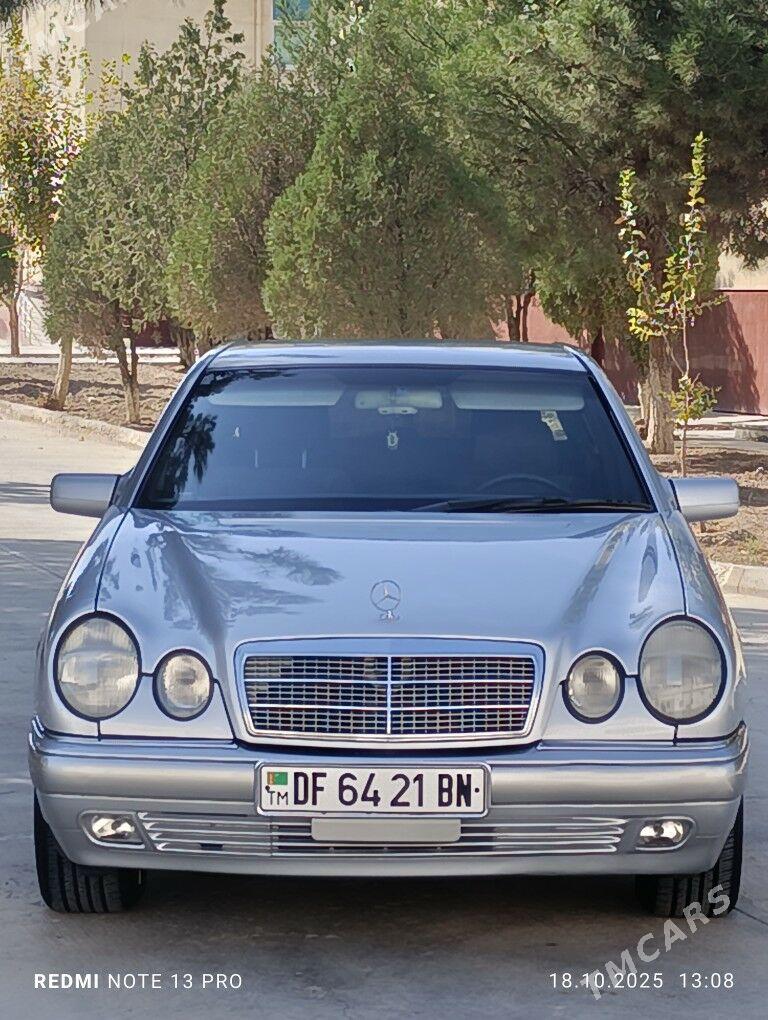 Mercedes-Benz E320 1996 - 110 000 TMT - Gyzylarbat - img 5