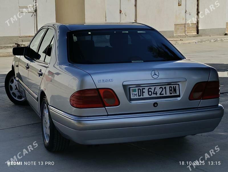 Mercedes-Benz E320 1996 - 110 000 TMT - Gyzylarbat - img 3