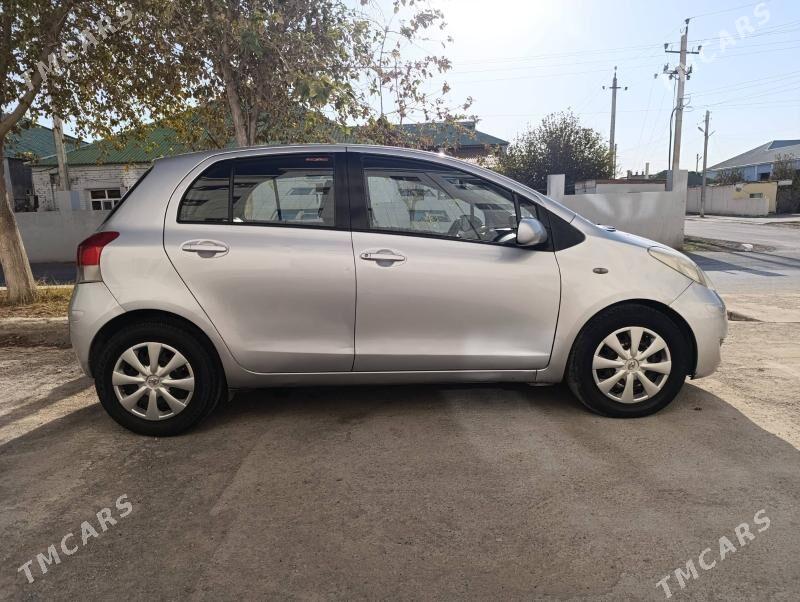 Toyota Yaris 2009 - 115 000 TMT - Гуртли - img 3