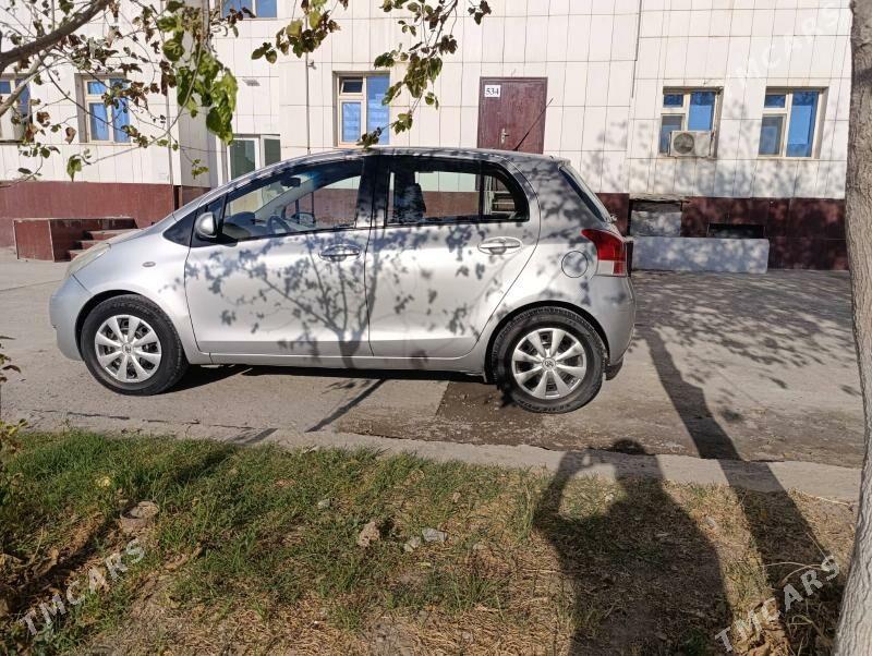 Toyota Yaris 2009 - 115 000 TMT - Гуртли - img 4