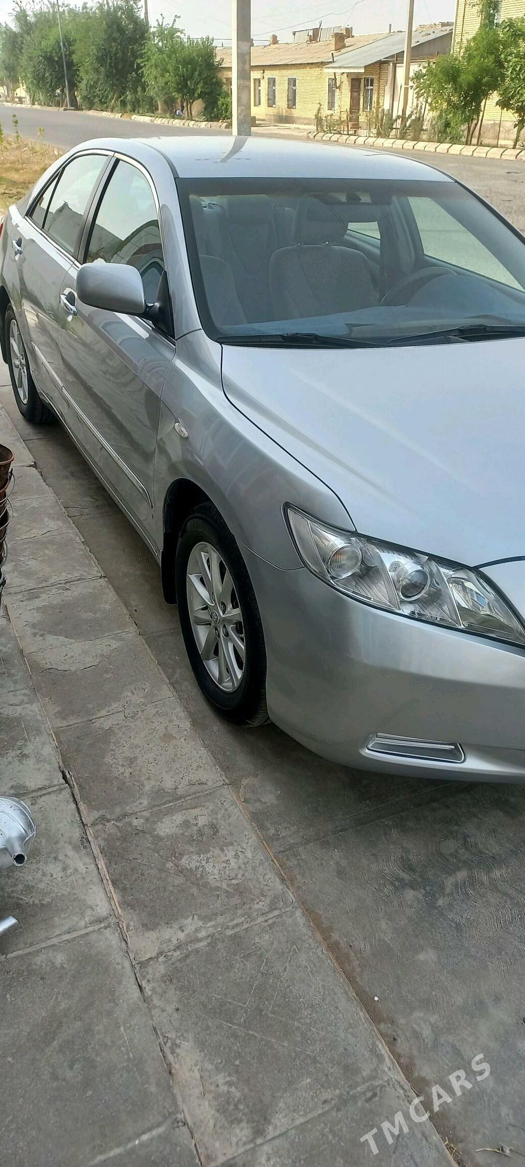 Toyota Camry 2008 - 175 000 TMT - Байрамали - img 2