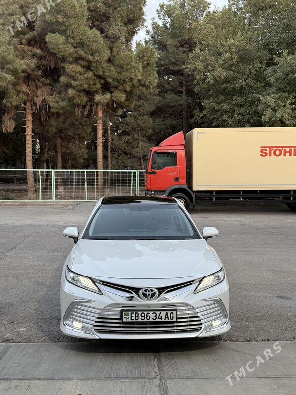 Toyota Camry 2021 - 595 000 TMT - Aşgabat - img 3