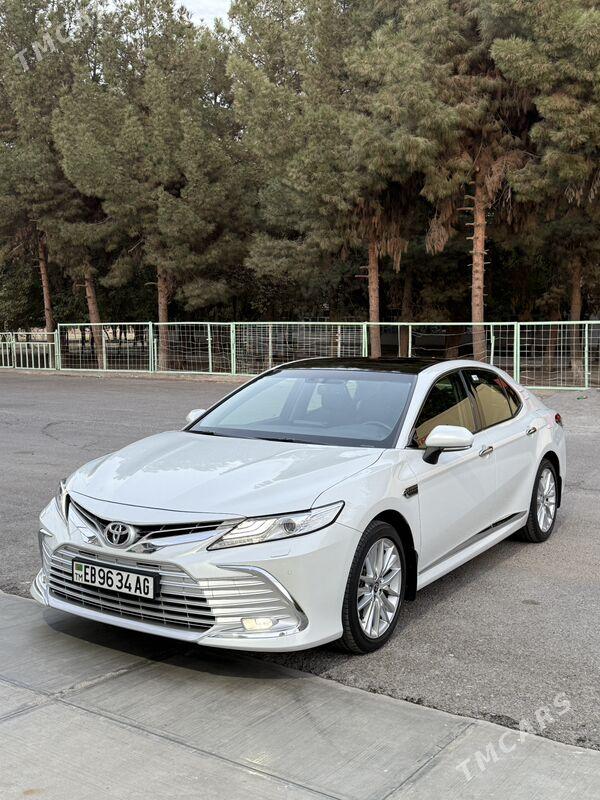 Toyota Camry 2021 - 595 000 TMT - Aşgabat - img 2