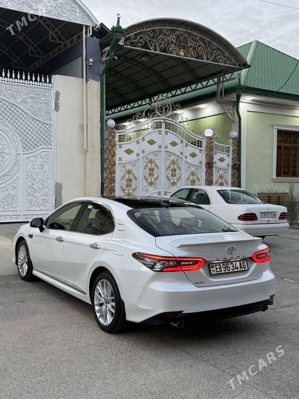 Toyota Camry 2021 - 595 000 TMT - Aşgabat - img 4