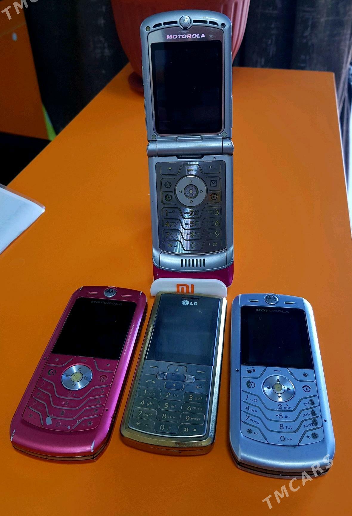 Motorola V3 L6 LG - Кёнеургенч - img 2