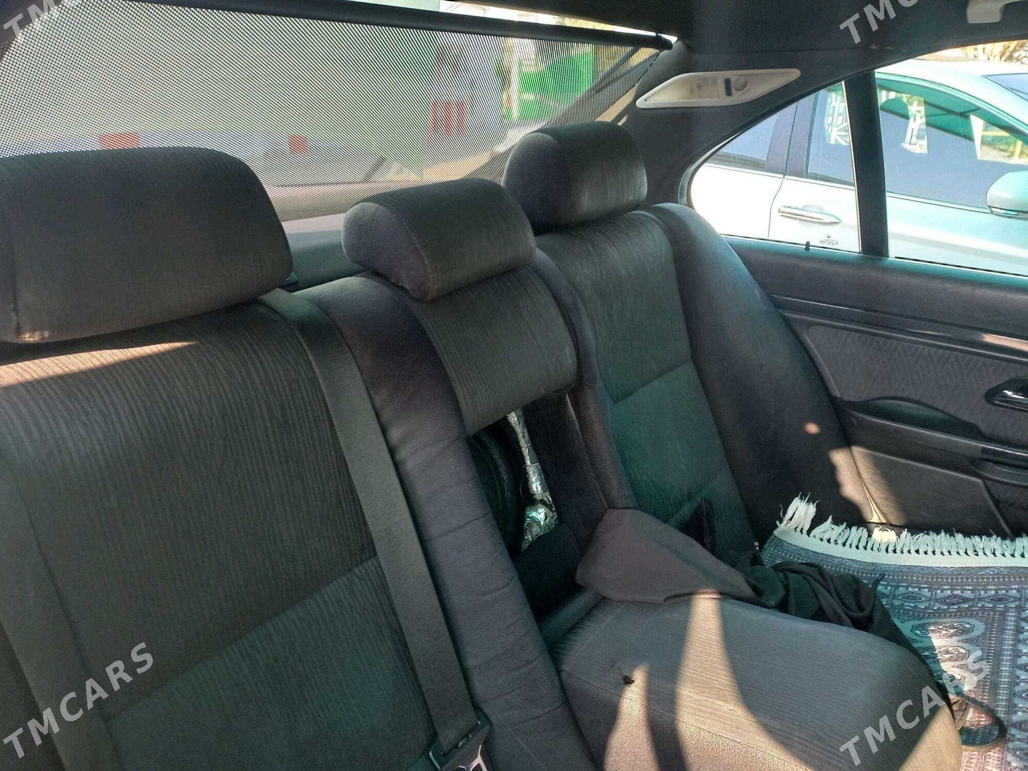 BMW 528 2000 - 115 000 TMT - Балканабат - img 5