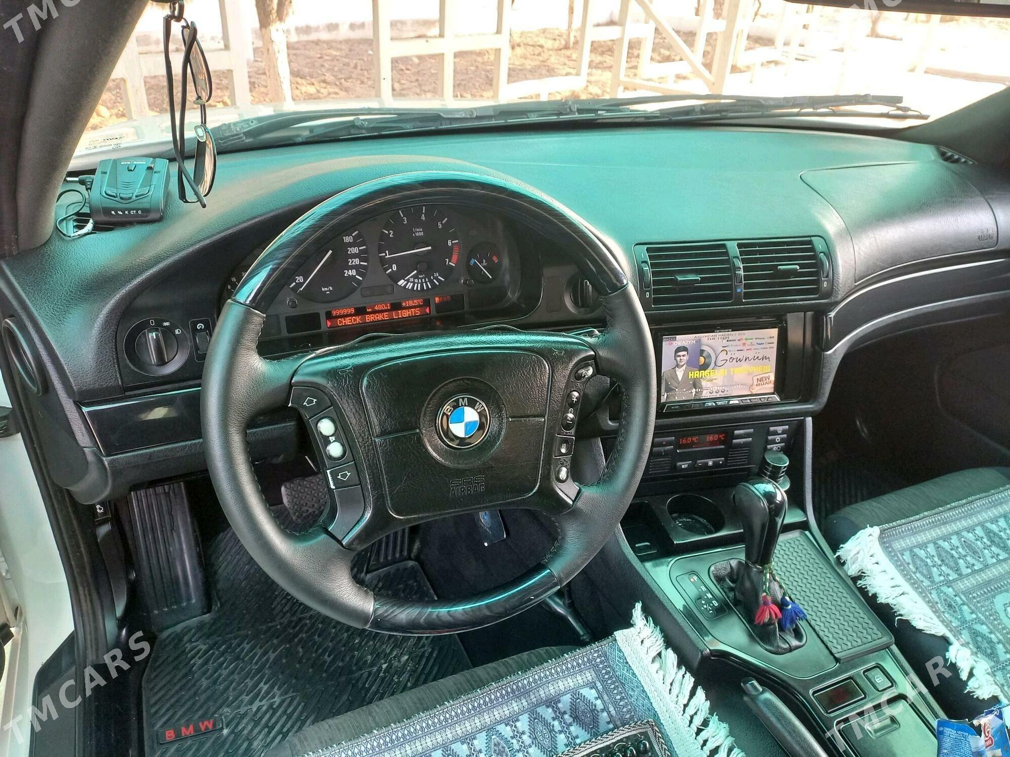 BMW 528 2000 - 115 000 TMT - Балканабат - img 2