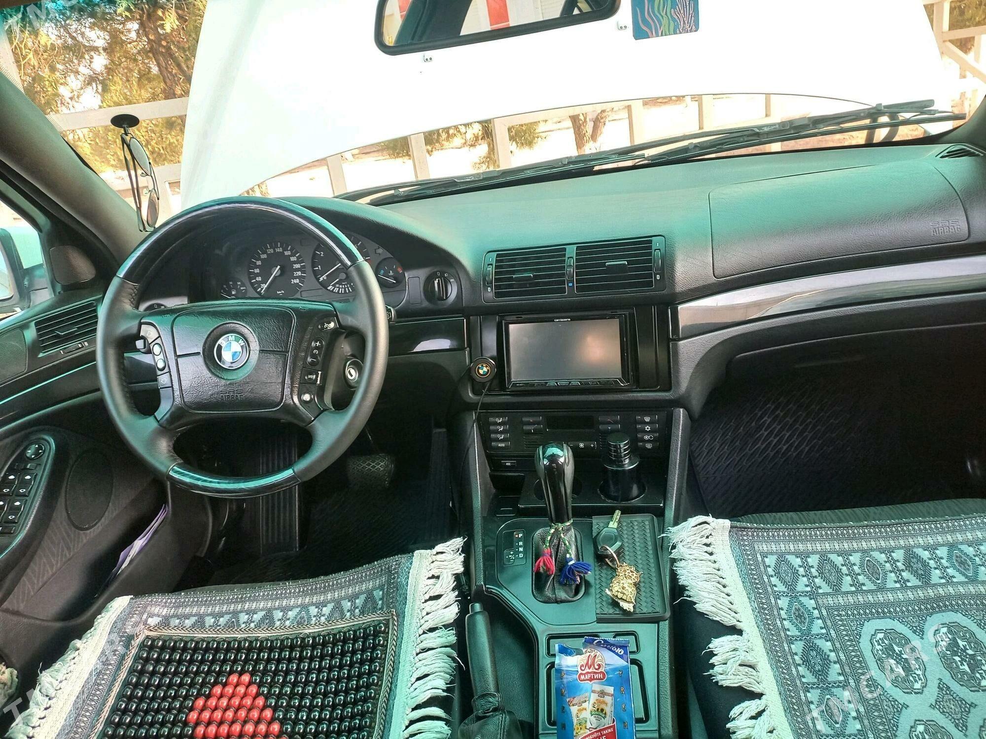 BMW 528 2000 - 115 000 TMT - Балканабат - img 4