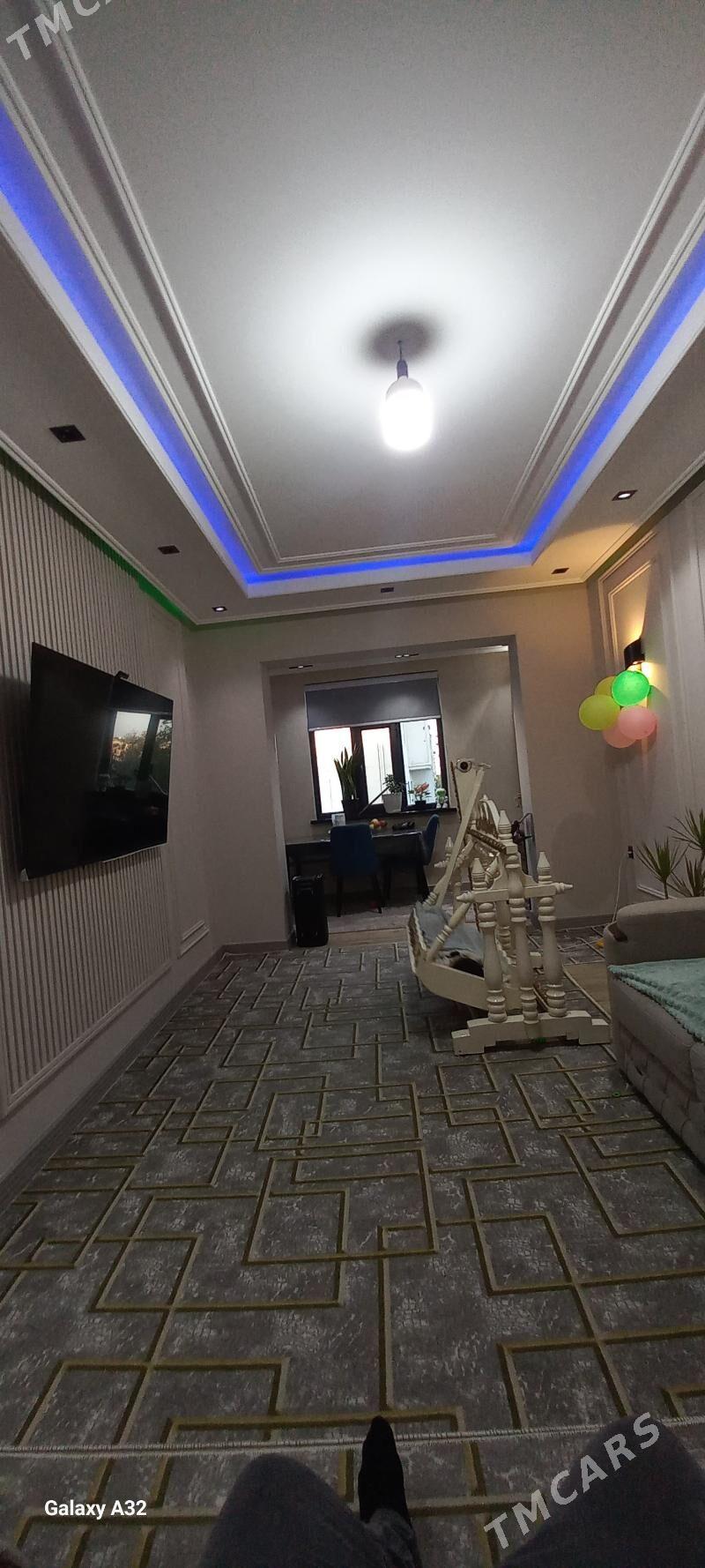 11 Mkr 4/3 etažy - 11 мкр - img 2