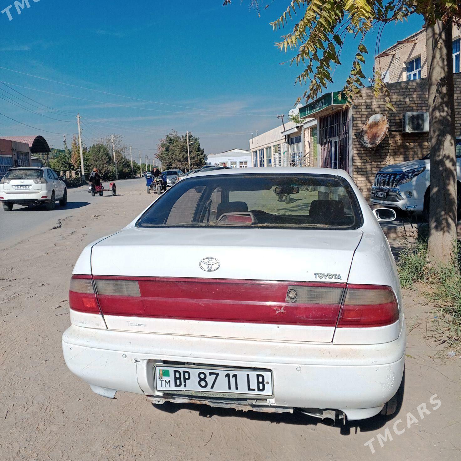 Toyota Corona 1993 - 50 000 TMT - Халач - img 2