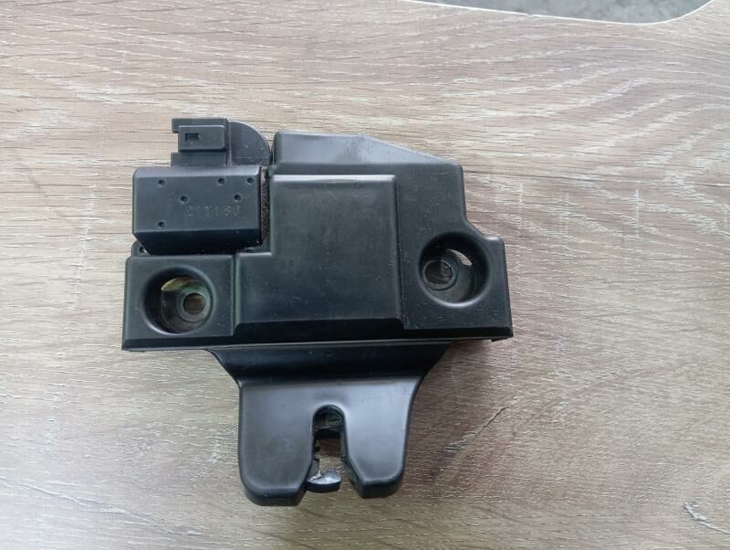 bagaz zamok 18 24 camry 300 TMT - Hitrowka - img 3