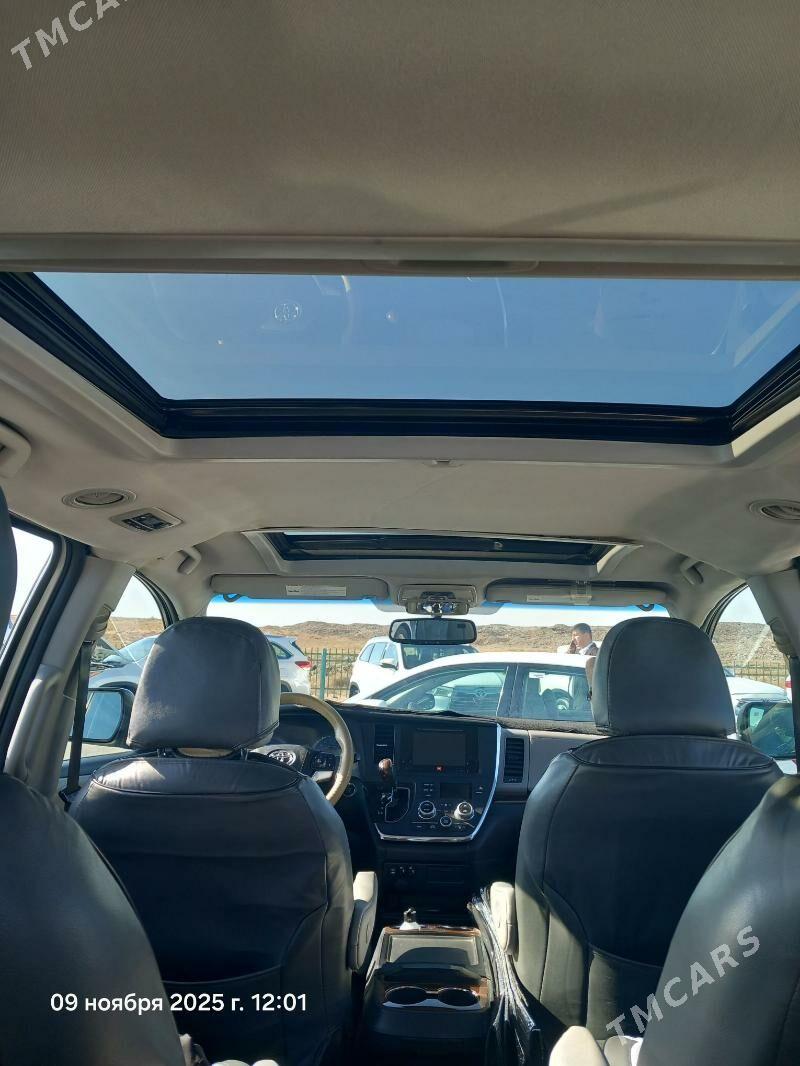 Toyota Sienna 2016 - 450 000 TMT - Ашхабад - img 2