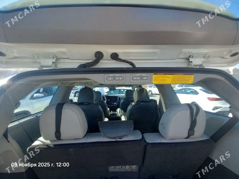 Toyota Sienna 2016 - 450 000 TMT - Ашхабад - img 4