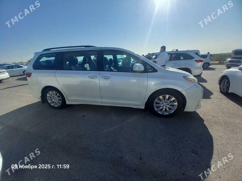 Toyota Sienna 2016 - 450 000 TMT - Ашхабад - img 7