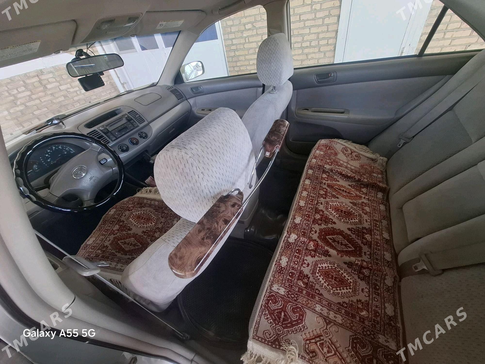 Toyota Camry 2003 - 170 000 TMT - Байрамали - img 2