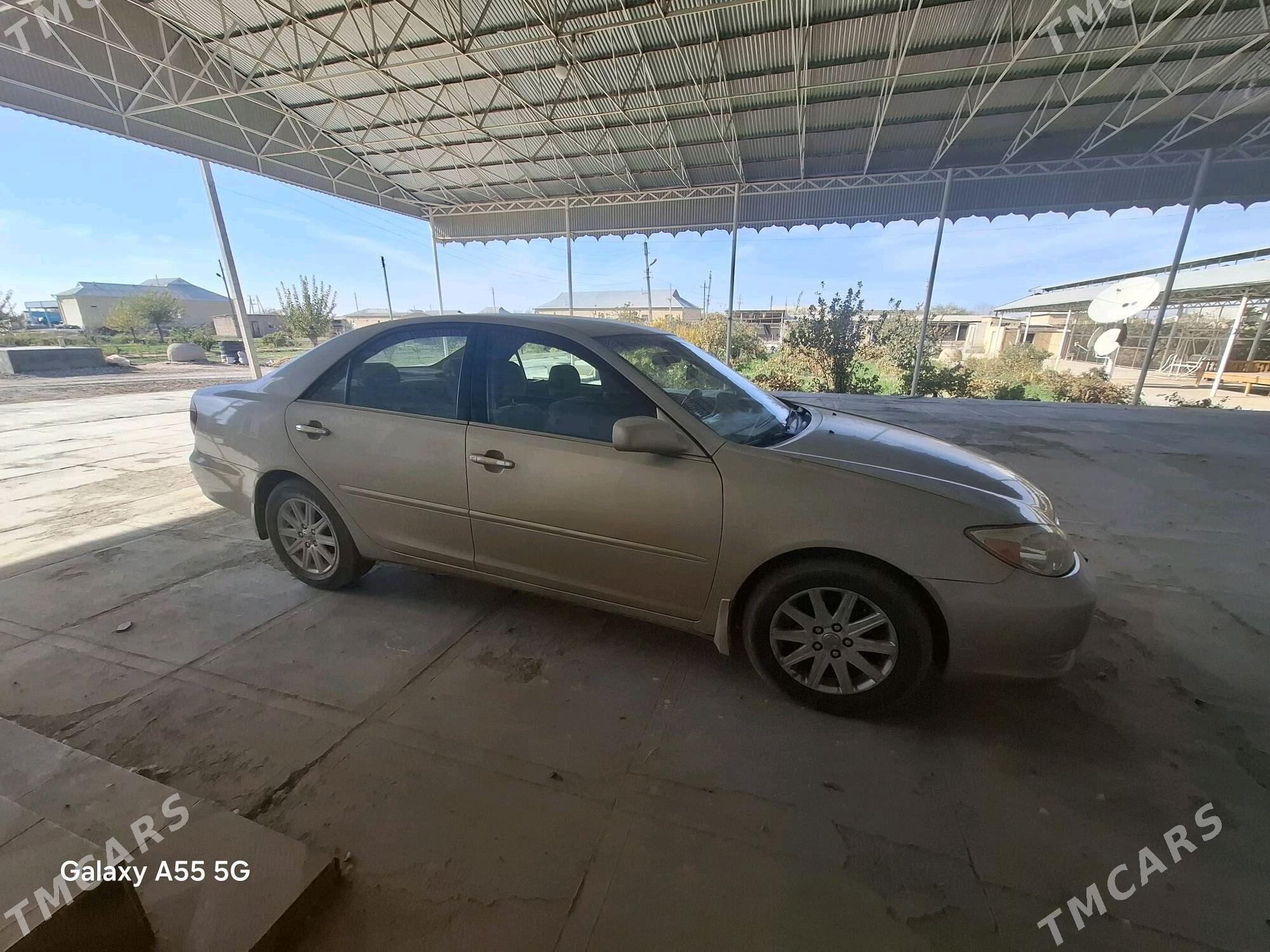 Toyota Camry 2003 - 170 000 TMT - Байрамали - img 4