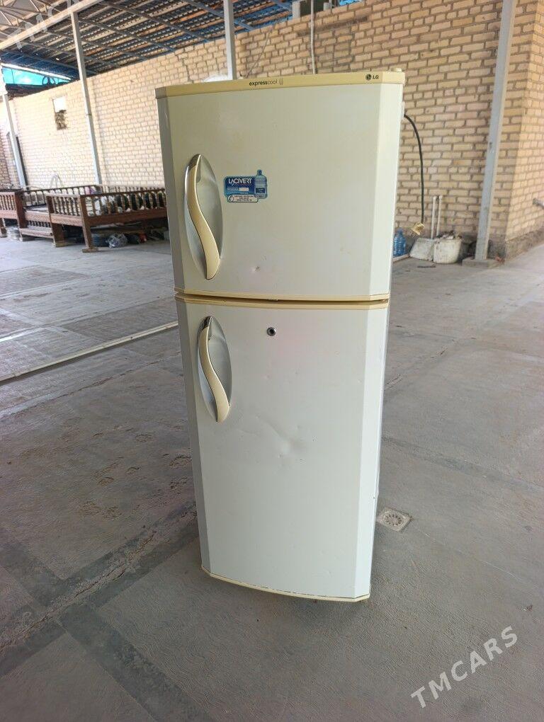 Lj holodilnik - Mary - img 2