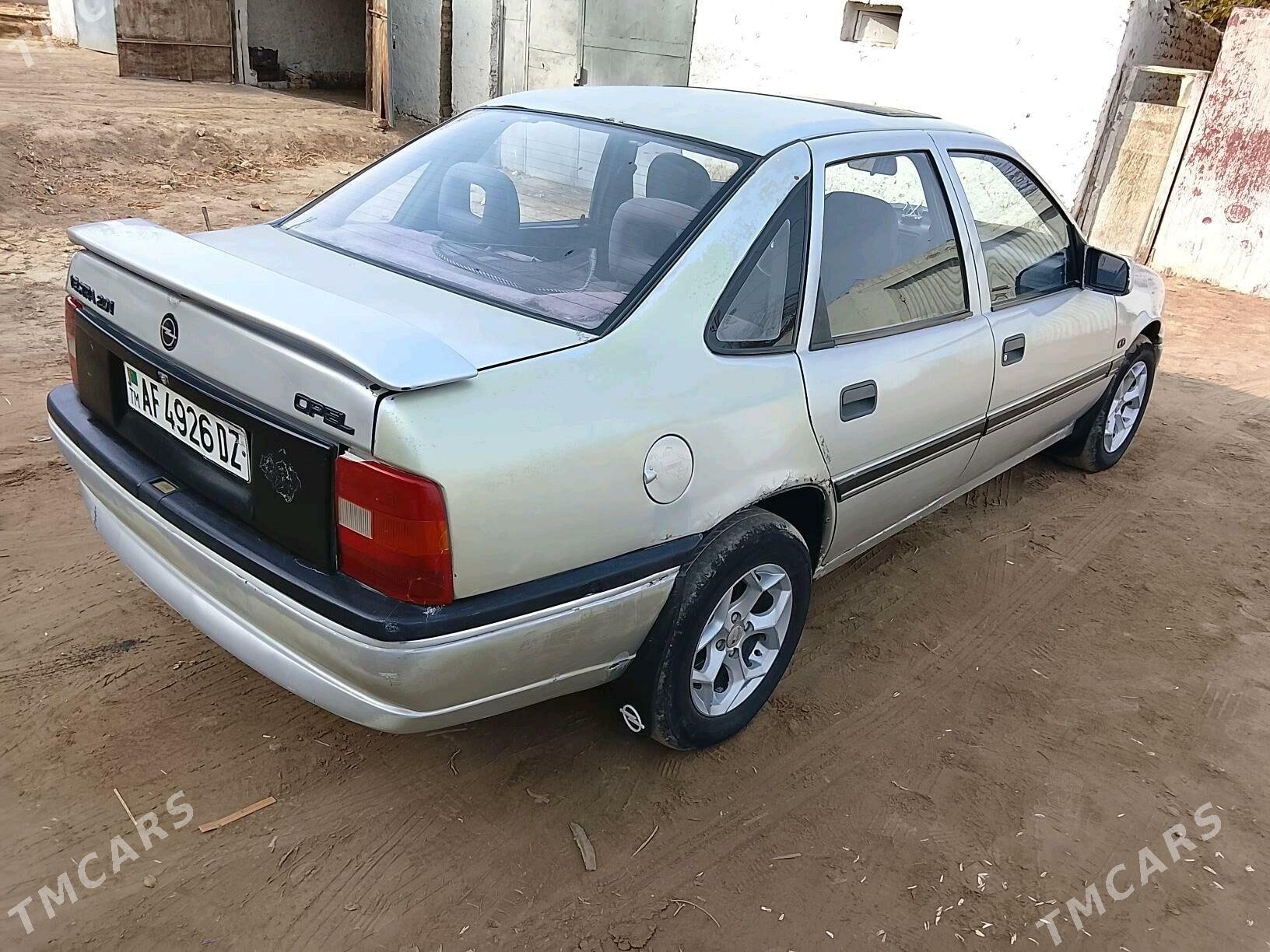 Opel Vectra 1992 - 30 000 TMT - Дашогуз - img 4