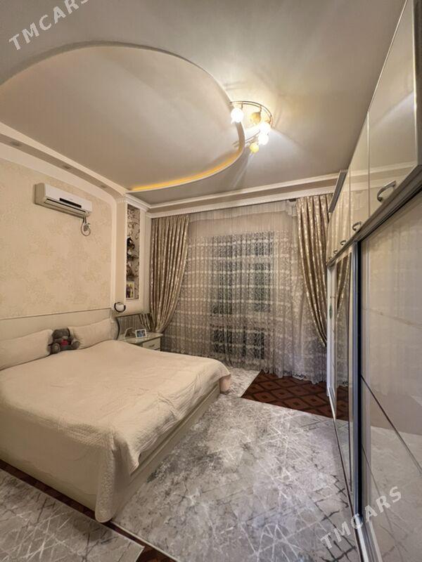 SATLYK HOWLY JAY - Mary - img 2