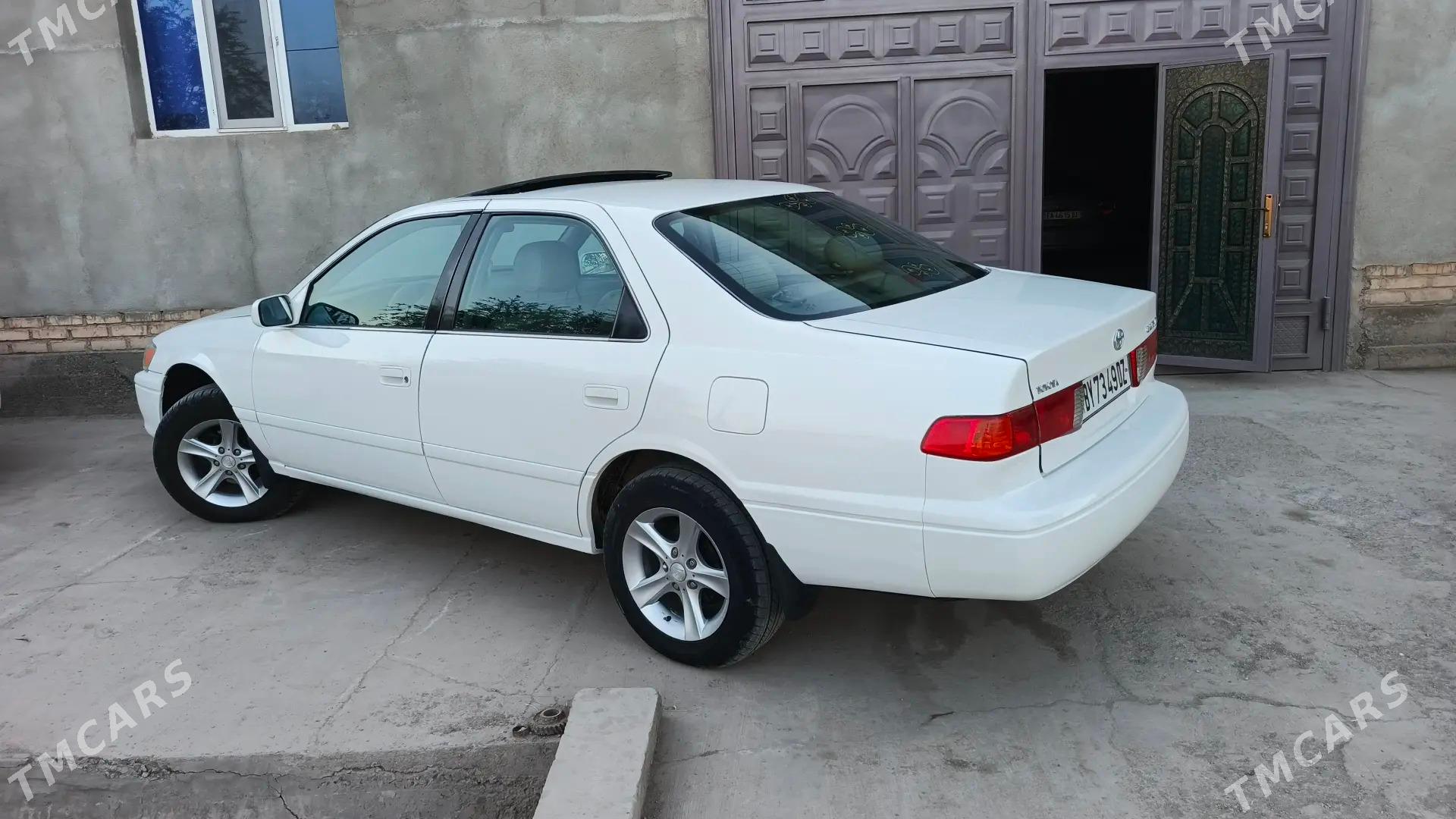 Toyota Camry 2000 - 165 000 TMT - Кёнеургенч - img 4