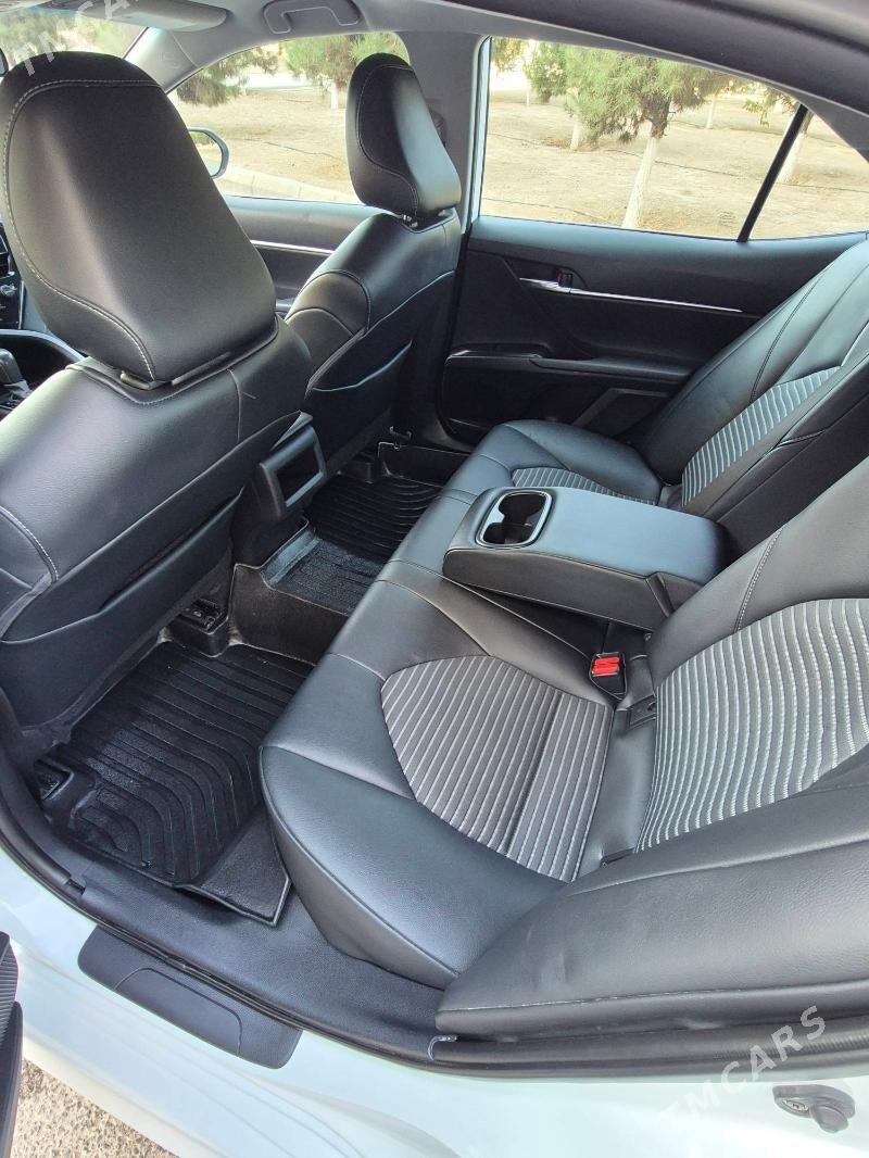 Toyota Camry 2022 - 335 000 TMT - Aşgabat - img 8