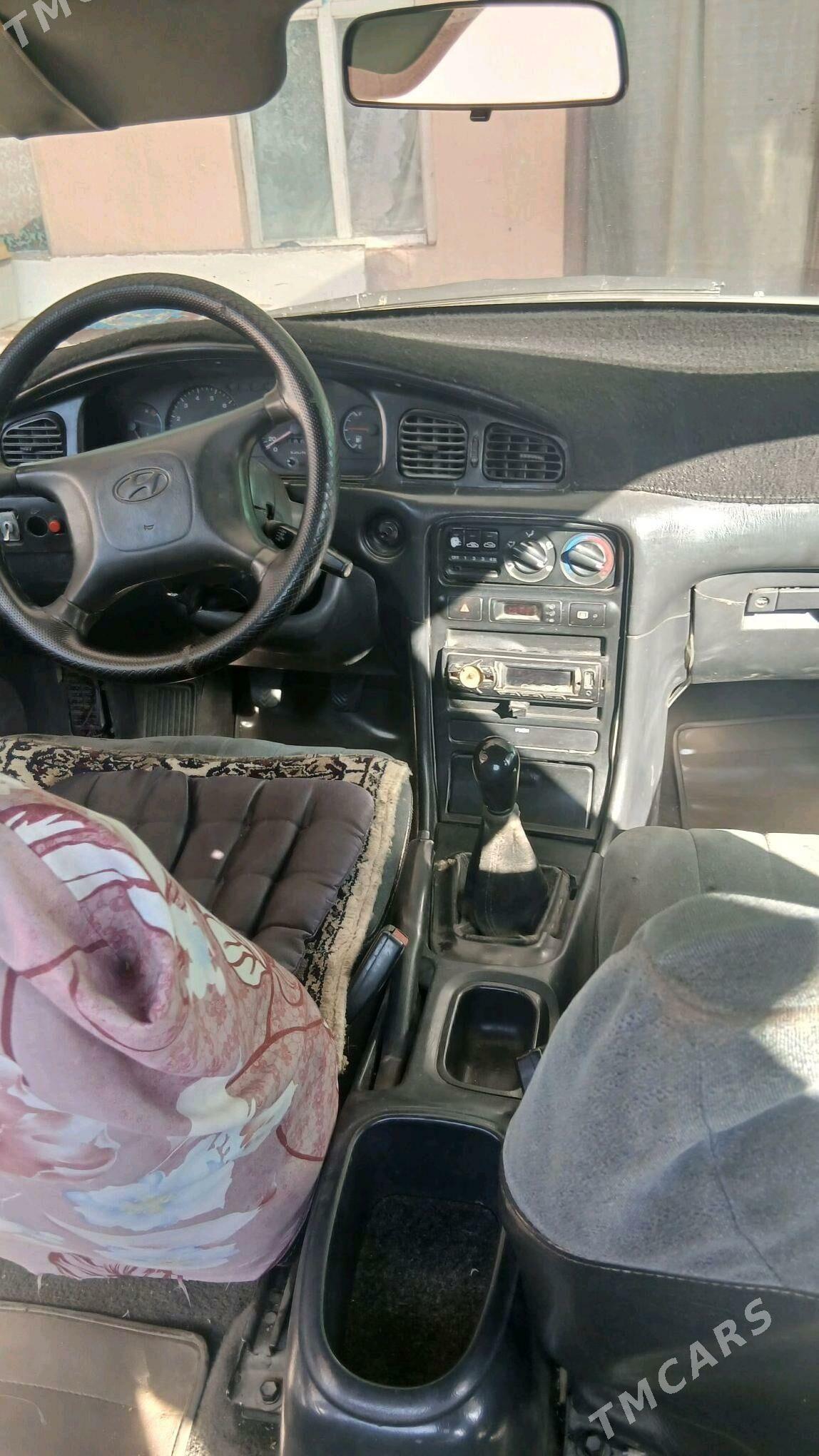 Hyundai Sonata 1996 - 25 000 TMT - Анев - img 3