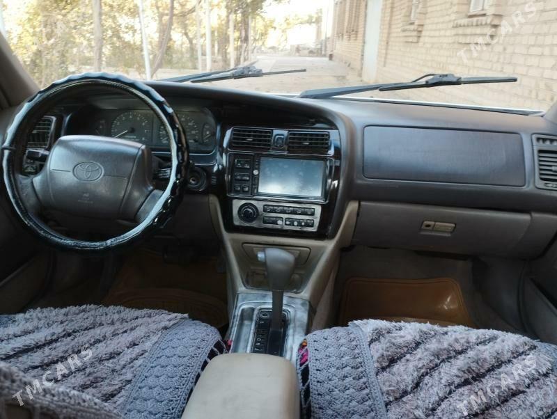 Toyota Avalon 1999 - 110 000 TMT - Чарджоу - img 5