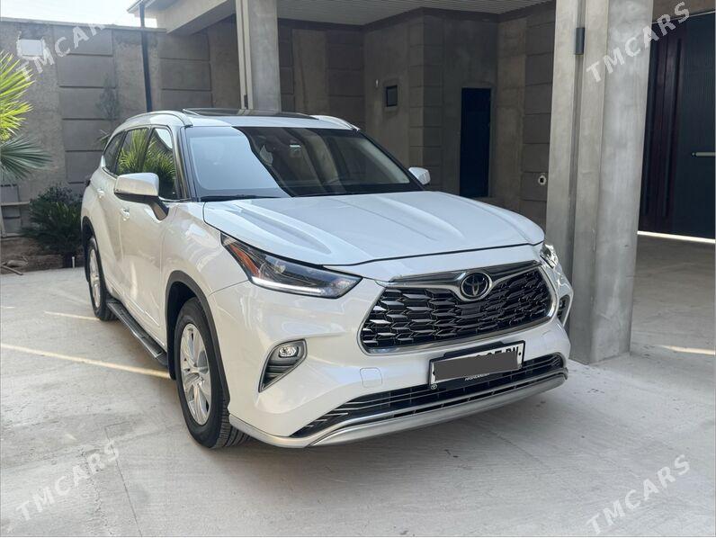 Toyota Highlander 2022 - 545 000 TMT - Балканабат - img 2