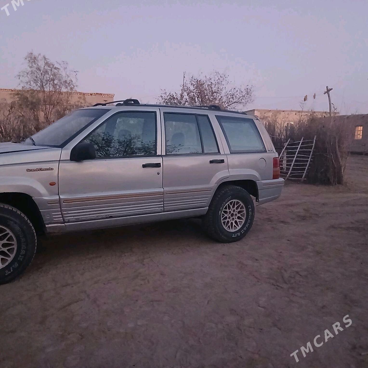 Jeep Grand Cherokee 4xe 1995 - 60 000 TMT - етр. Туркменбаши - img 1