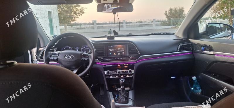Hyundai Elantra 2020 - 220 000 TMT - Ашхабад - img 4