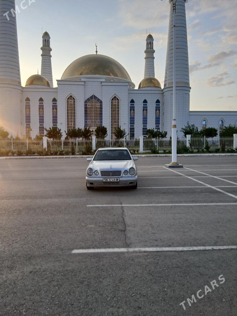 Mercedes-Benz C320 1996 - 70 000 TMT - Balkanabat - img 3